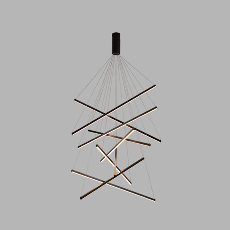 Lineær LED Lysekrone Med Geometrisk Design | Integreret LED Belysning I Flere Konfigurationer | Indendørs Loftbelysning Til Store Rum | Vanero