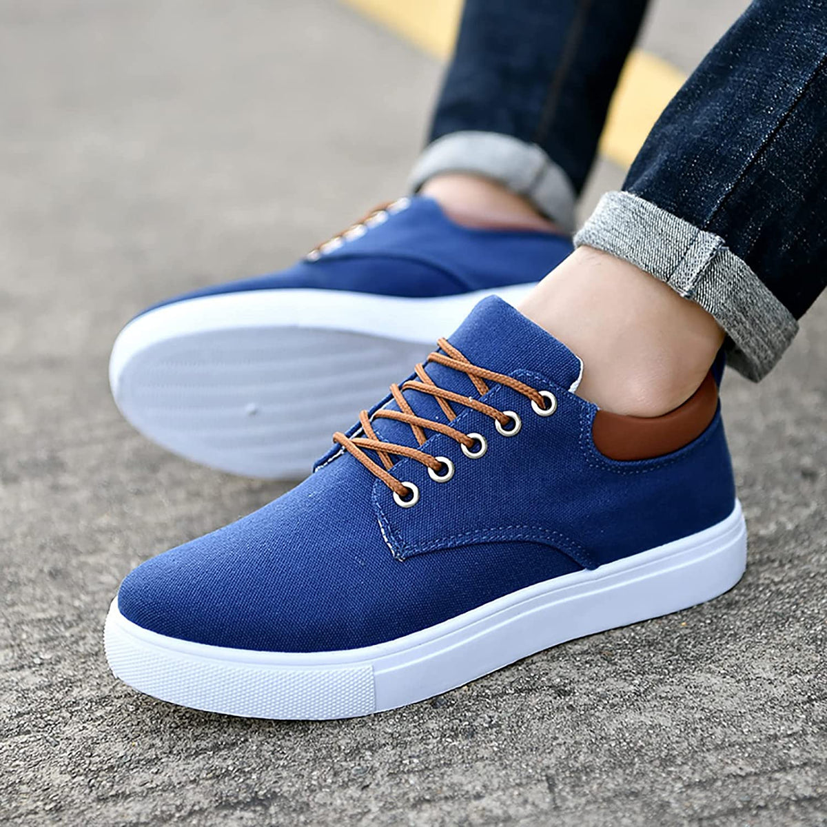 Herre Canvas Sneakers Lav Profil Design | Snørelukket Fritidsfodtøj | Gummisål Til Hverdag & Fritidsbrug | Vanero