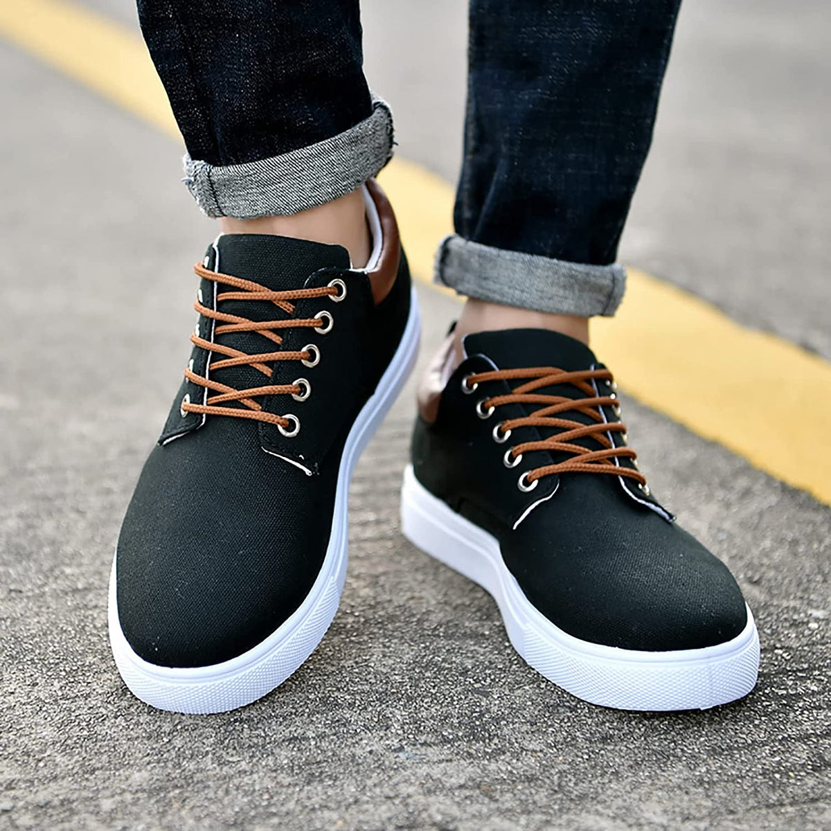 Herre Canvas Sneakers Lav Profil Design | Snørelukket Fritidsfodtøj | Gummisål Til Hverdag & Fritidsbrug | Vanero