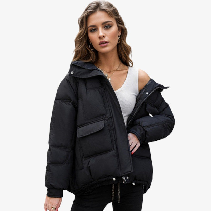 Pufferjakke Til Dame | Polyester Med Oversized Pasform & Store Forlommer | Hætte & Justerbar Snøre I Bundkanten Til Lagdeling | Vanero