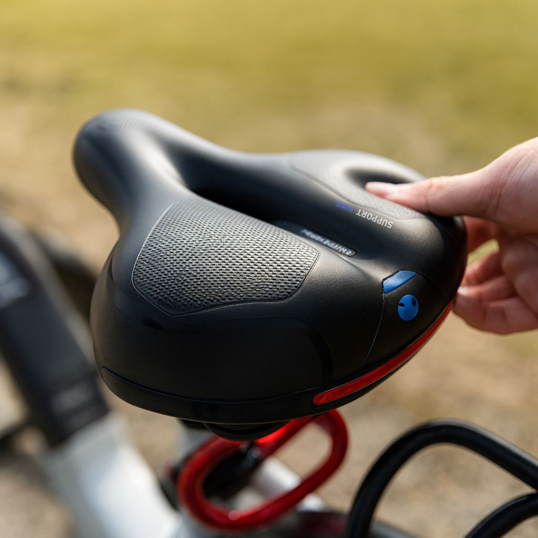 Cykelsadel Med Affjedring | Gummikonstruktion & Integreret Vibrationsdæmpning | Vandafvisende Overflade & Reflektor Bagpå | Vanero